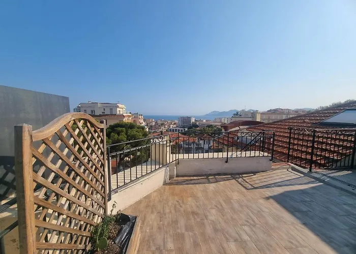 Grasse Toit Terrasse Apartment