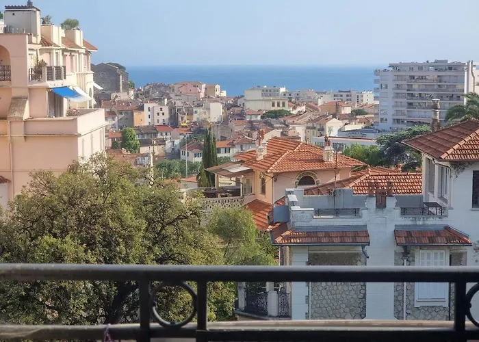Apartment Grasse Toit Terrasse *